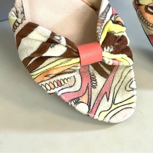 Sz. 7.5 Emilio Pucci Terry Shoes - Picture 14 of 17